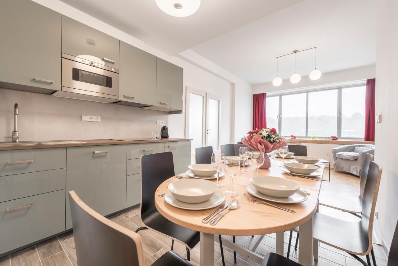 Merkur Apartments Прага Екстериор снимка