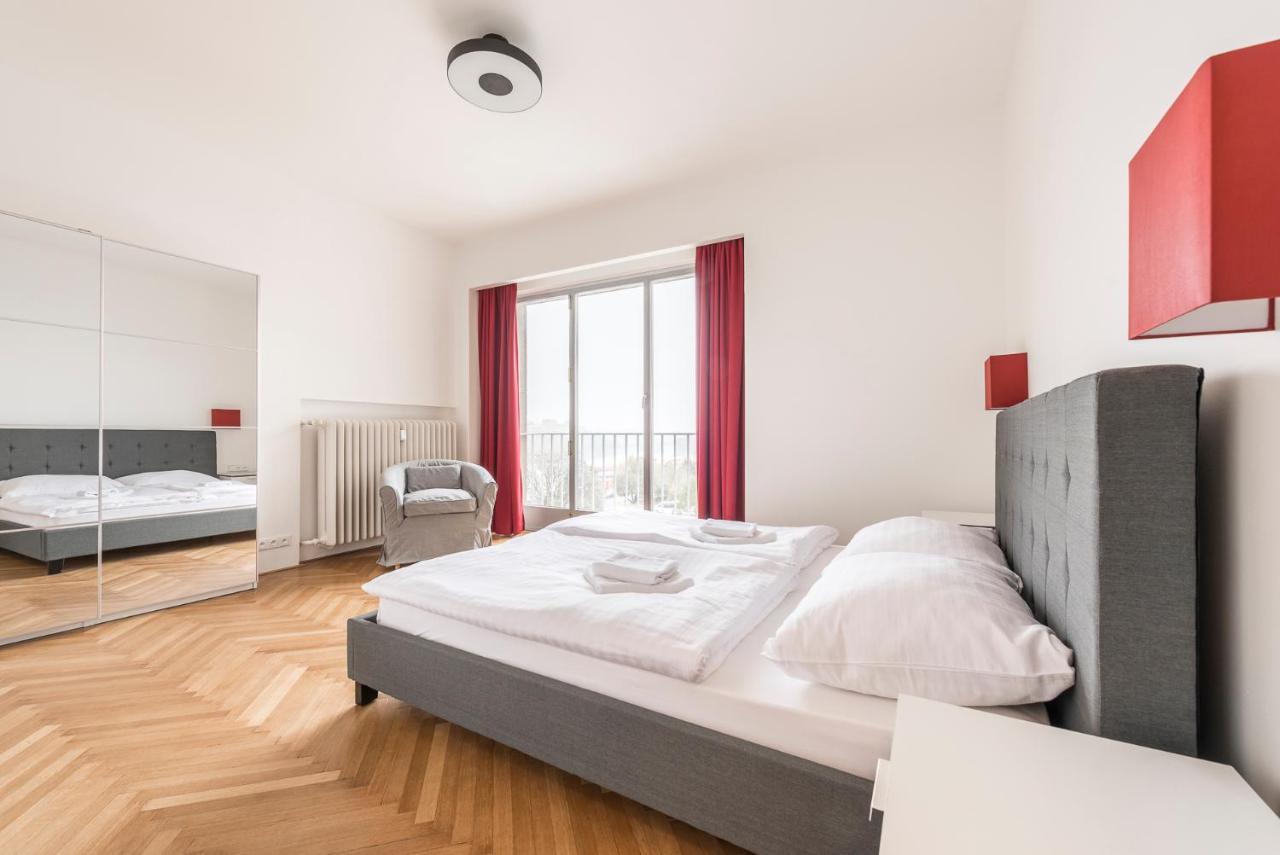 Merkur Apartments Прага Екстериор снимка